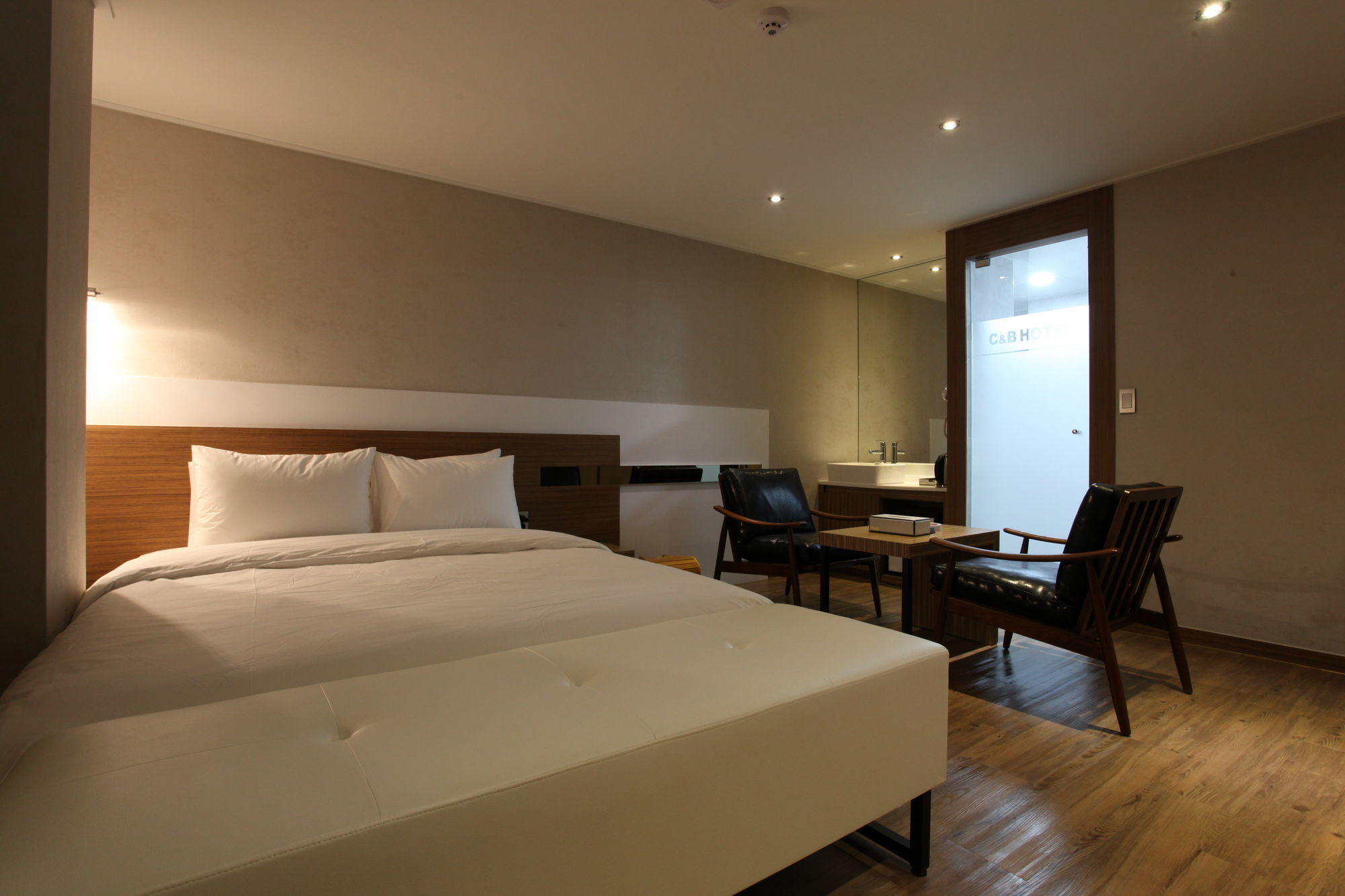 C&B Hotel Ансан Экстерьер фото
